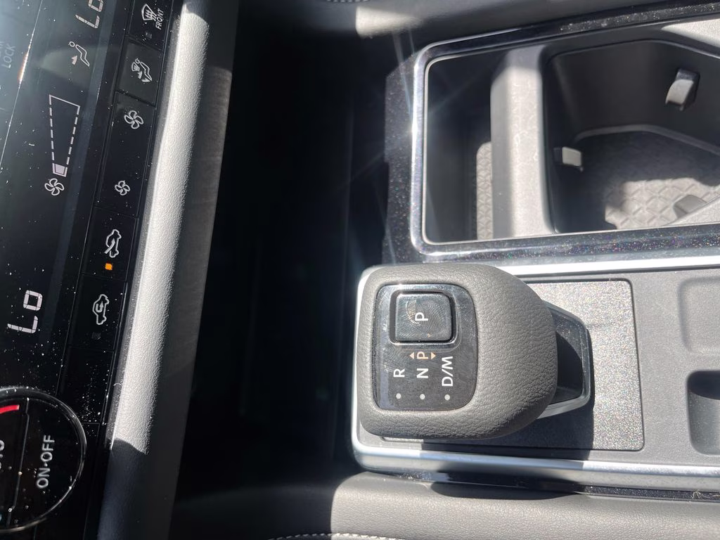 2025 Gun Metallic Nissan Pathfinder SL 4X4 SUV