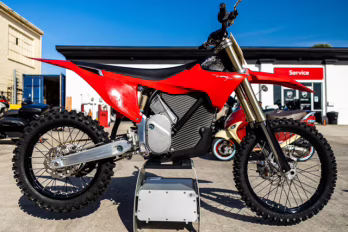 2025 STARK RED Stark VARG EX 80HP