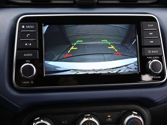 2025 Gray Sky Pearl Nissan Versa 1.6 SV FWD Sedan