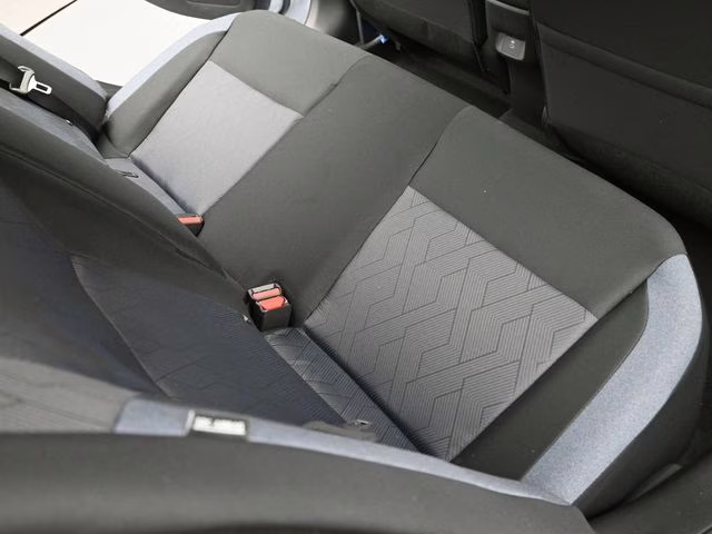 2025 Gray Sky Pearl Nissan Versa 1.6 SV FWD Sedan