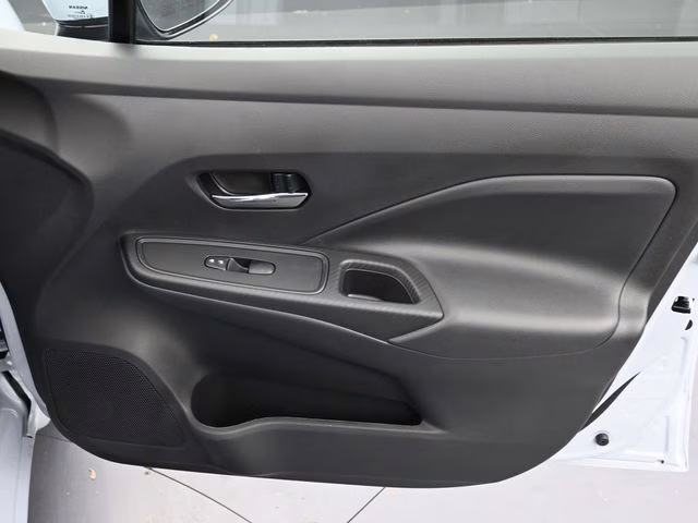 2025 Gray Sky Pearl Nissan Versa 1.6 SV FWD Sedan