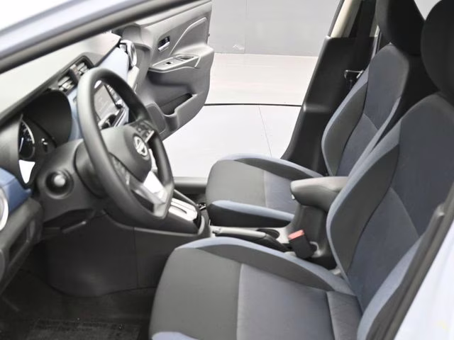 2025 Gray Sky Pearl Nissan Versa 1.6 SV FWD Sedan