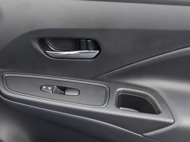 2025 Gray Sky Pearl Nissan Versa 1.6 SV FWD Sedan