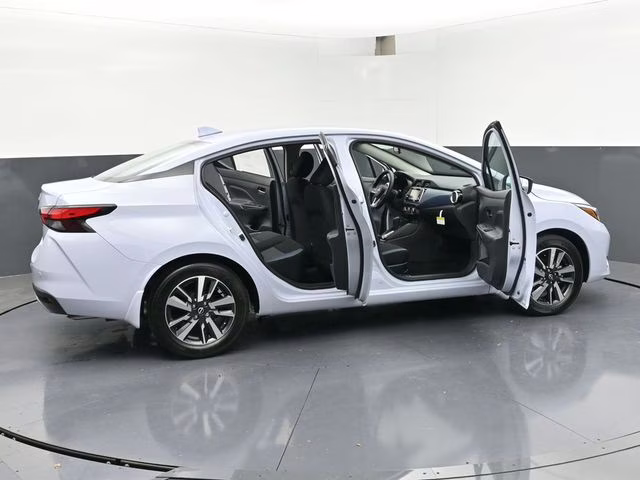 2025 Gray Sky Pearl Nissan Versa 1.6 SV FWD Sedan