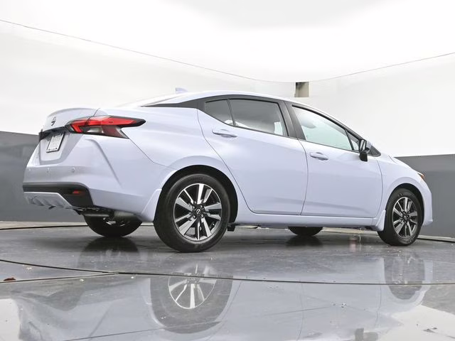 2025 Gray Sky Pearl Nissan Versa 1.6 SV FWD Sedan