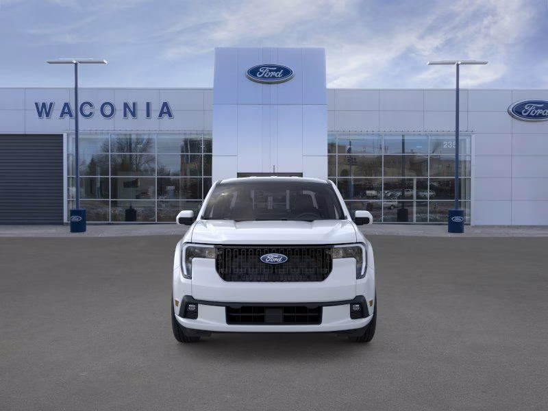 2026 Space White Metallic Ford Maverick Lobo Standard AWD Truck