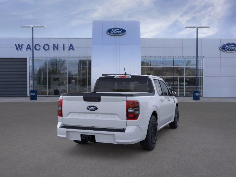 2026 Space White Metallic Ford Maverick Lobo Standard AWD Truck