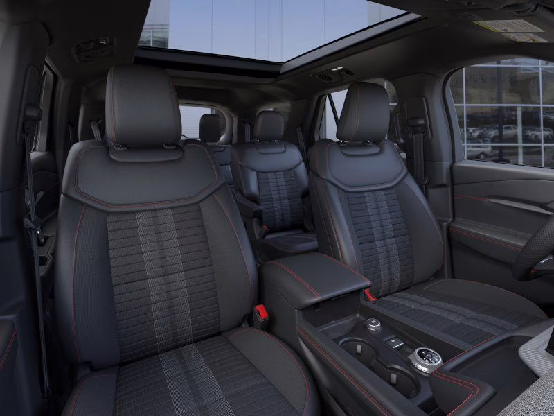 2026 Space White Metallic Ford Explorer ST-Line 4X4 SUV