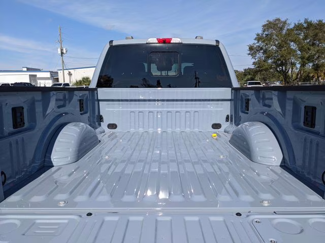 2026 Glacier Gray Metallic TriCoat Ford Super Duty F-350 SRW Platinum 4X4 Truck