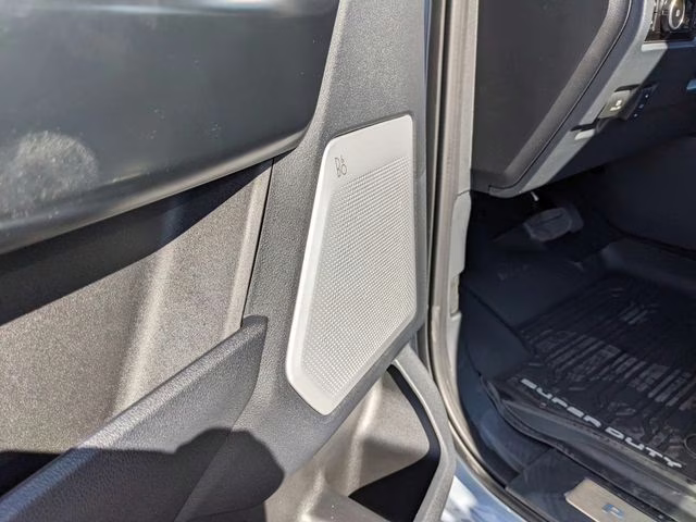 2026 Glacier Gray Metallic TriCoat Ford Super Duty F-350 SRW Platinum 4X4 Truck