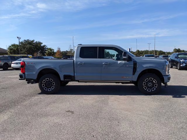 2026 Glacier Gray Metallic TriCoat Ford Super Duty F-350 SRW Platinum 4X4 Truck