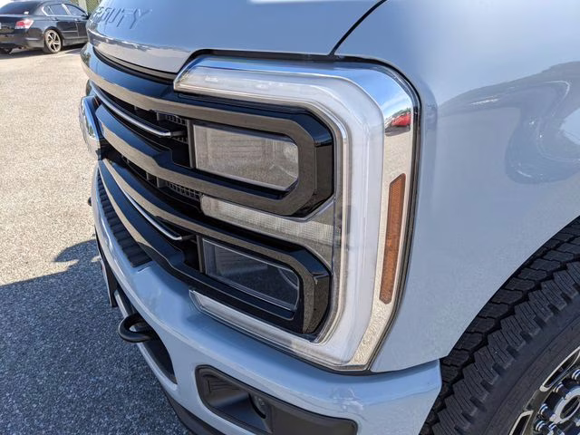 2026 Glacier Gray Metallic TriCoat Ford Super Duty F-350 SRW Platinum 4X4 Truck