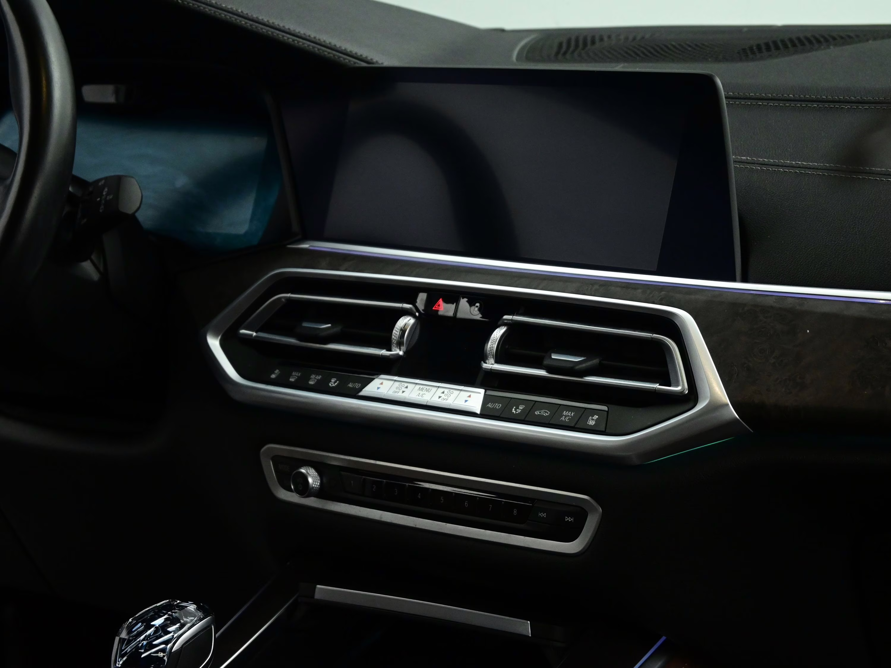 2023 Mineral White Metallic BMW X5 M50i AWD SUV