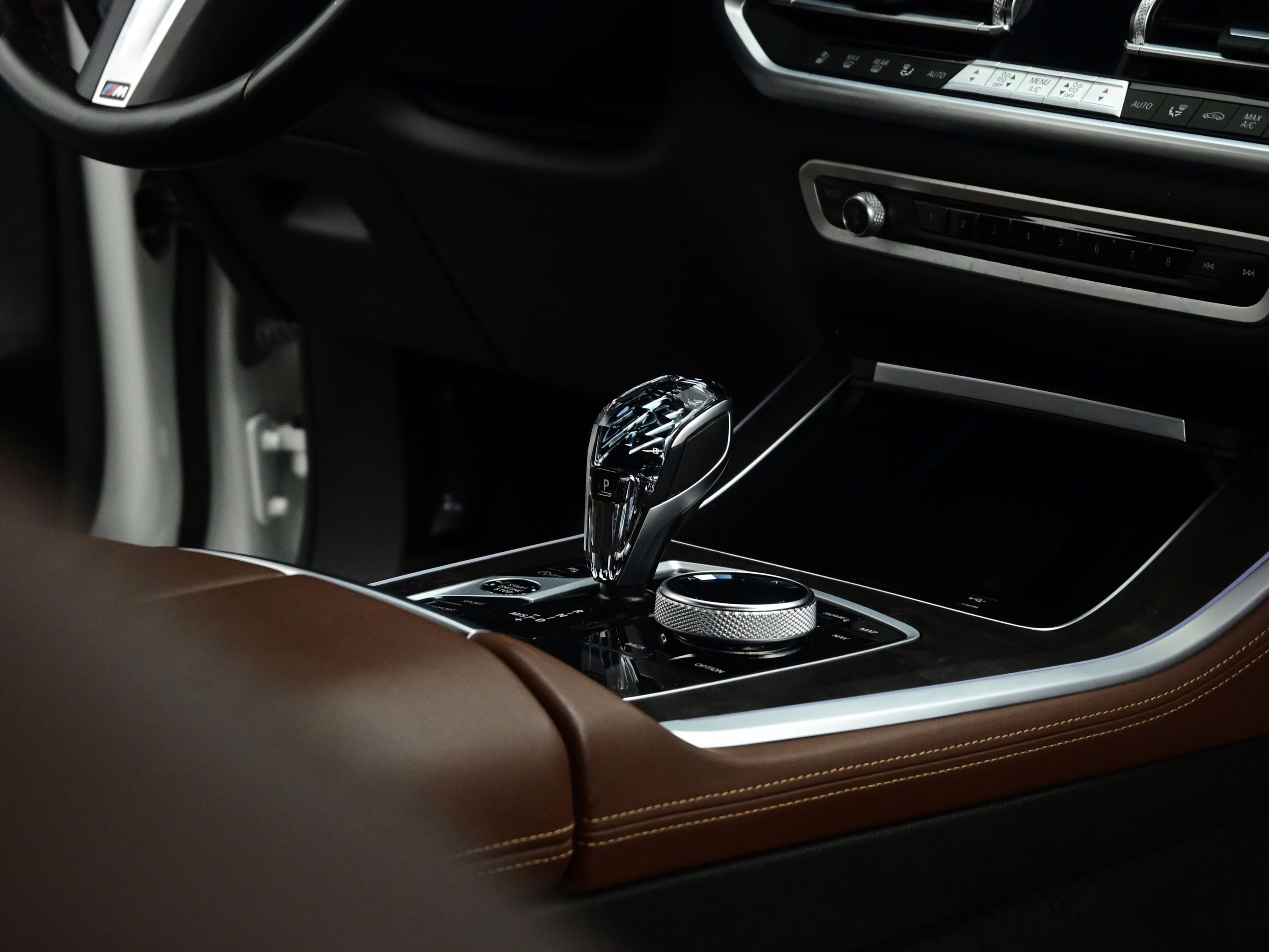 2023 Mineral White Metallic BMW X5 M50i AWD SUV
