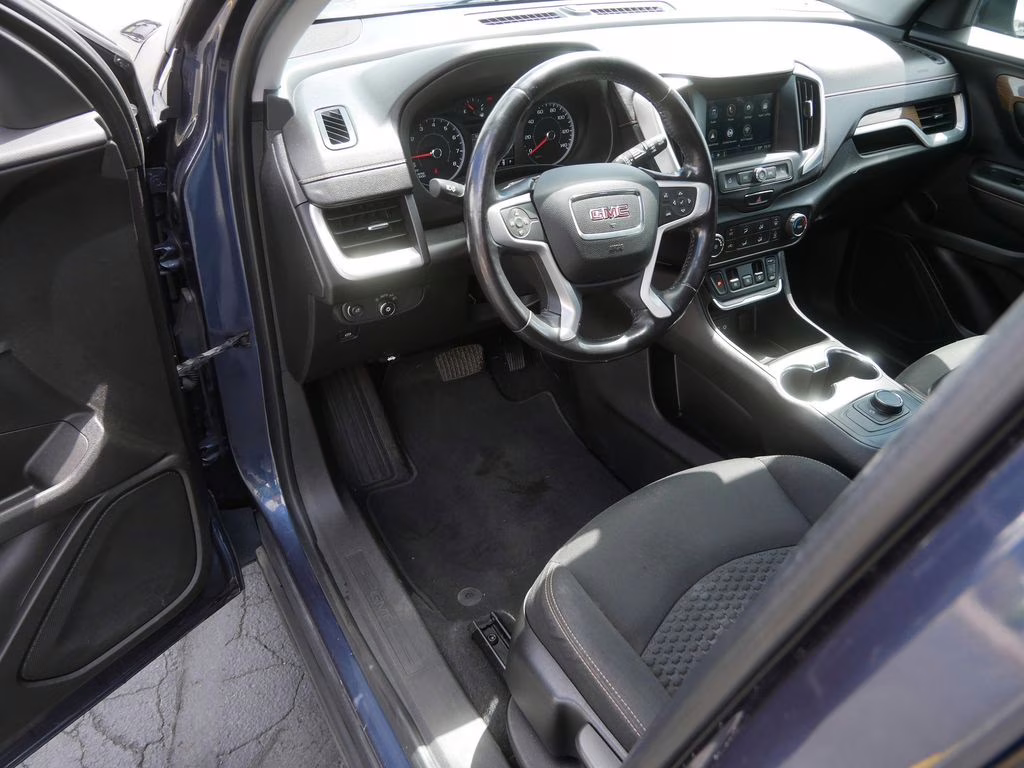 2018 Blue Steel Metallic GMC Terrain SLE FWD SUV