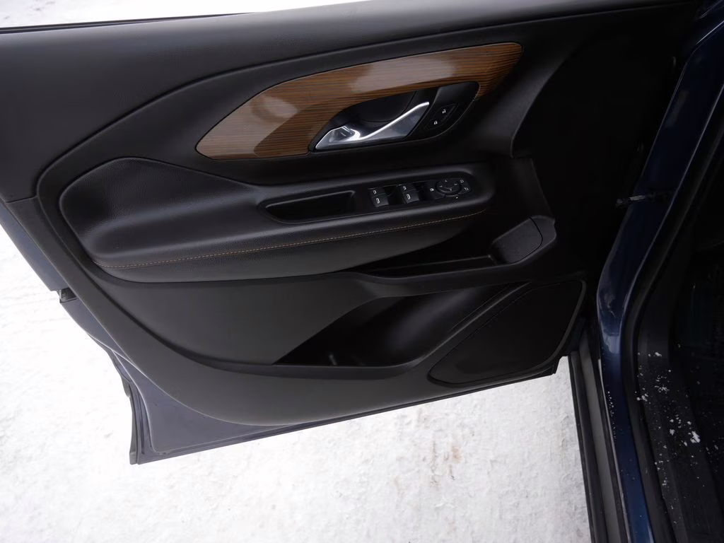 2018 Blue Steel Metallic GMC Terrain SLE FWD SUV