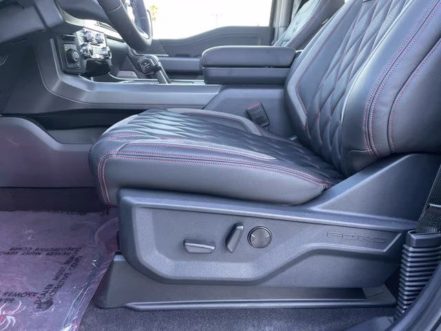 2025 Carbonized Gray Metallic Ford F-150 XLT 4X4 Truck