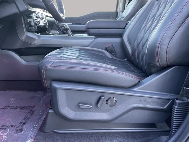 2025 Carbonized Gray Metallic Ford F-150 XLT 4X4 Truck