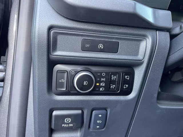 2025 Carbonized Gray Metallic Ford F-150 XLT 4X4 Truck