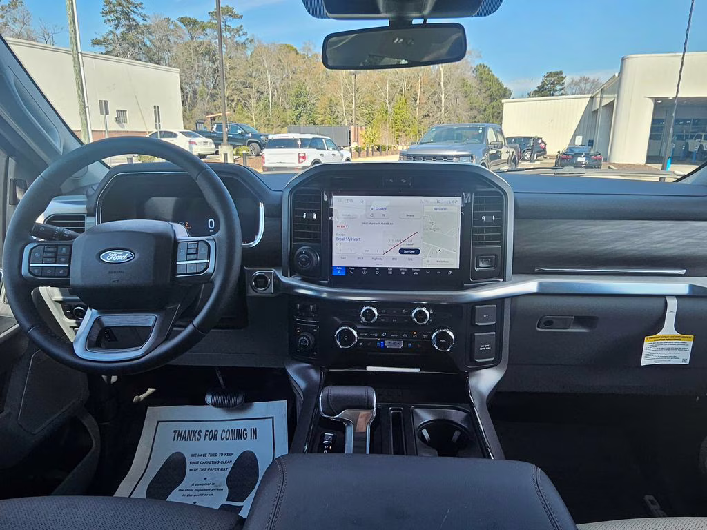 2026 Oxford White Ford F-150 Lariat 4X4 Truck