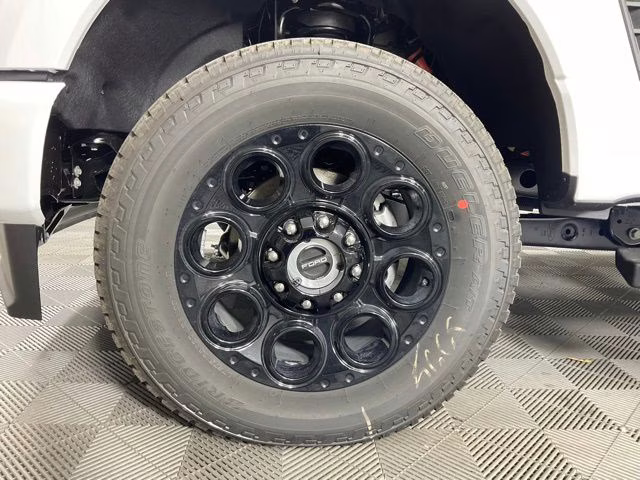 2026 Oxford White Ford Super Duty F-250 SRW XLT 4X4 Truck