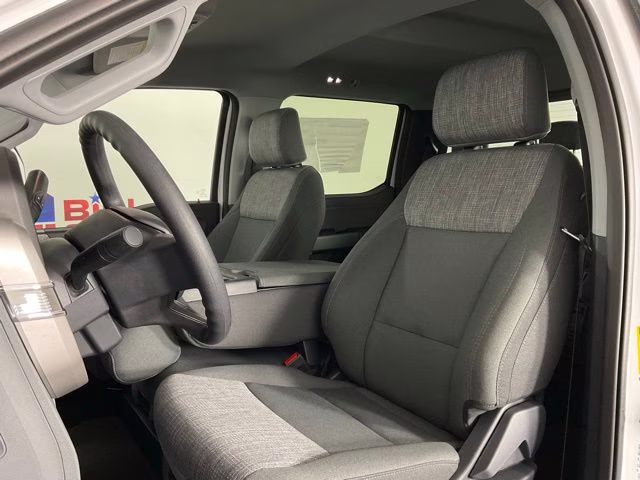 2026 Oxford White Ford Super Duty F-250 SRW XLT 4X4 Truck