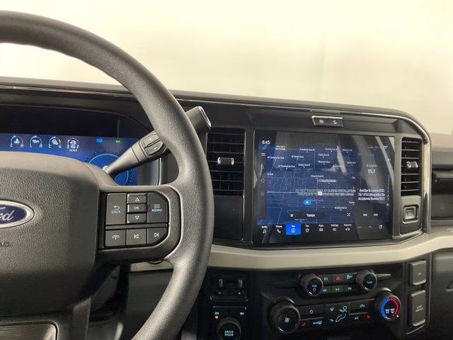 2026 Oxford White Ford Super Duty F-250 SRW XLT 4X4 Truck