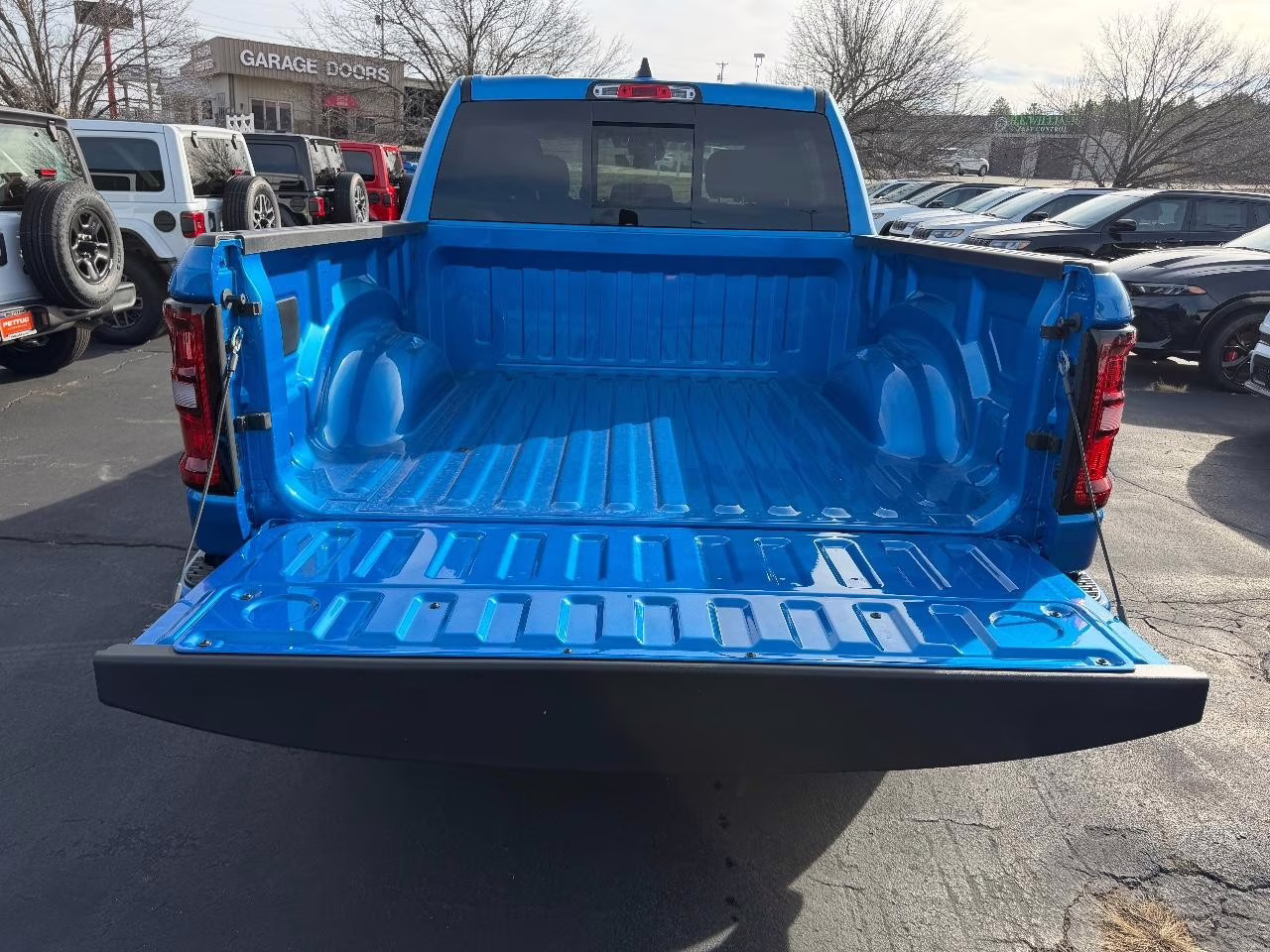 2026 Hydro Blue Pearlcoat Ram 1500 Big Horn/Lone Star 4X4 Truck