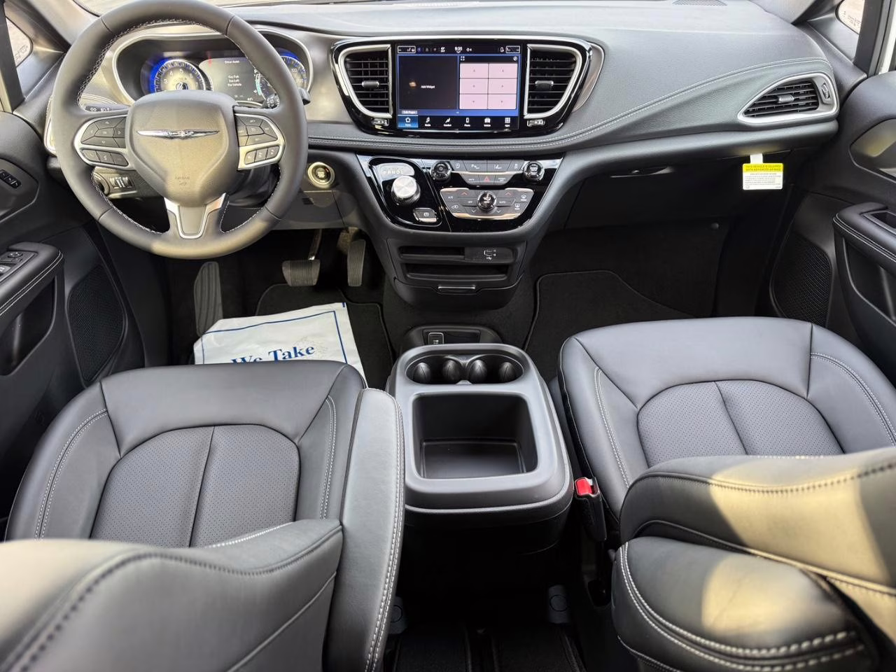 2026 Bright White Clearcoat Chrysler Pacifica Select FWD Van