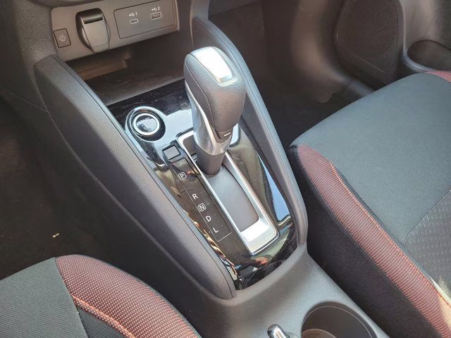 2025 Gun Metallic Nissan Versa 1.6 SR FWD Sedan