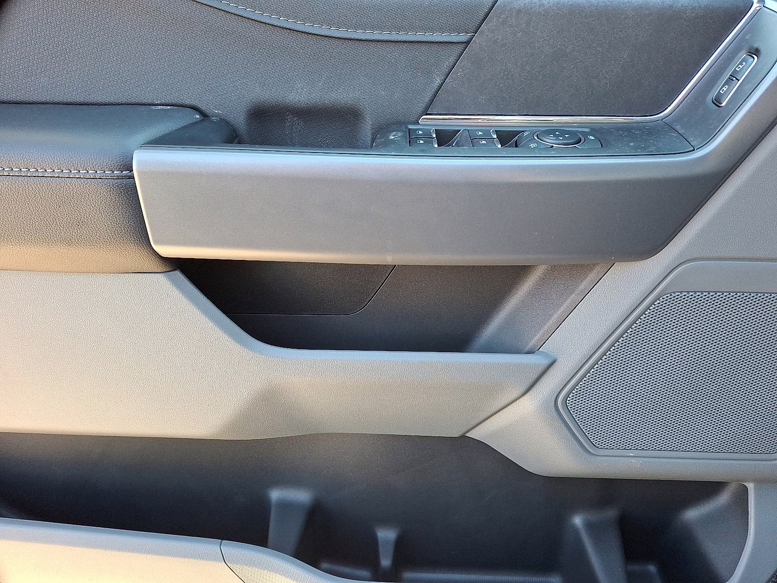 2025 Atlas Blue Metallic - B3 Ford F-150 XLT 4X4