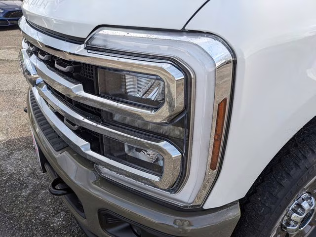 2026 Star White Metallic Tri-Coat Ford Super Duty F-250 SRW King Ranch 4X4 Truck