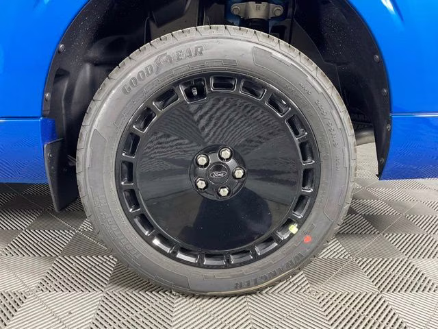 2026 Blue Ford Maverick Lobo Standard AWD Truck