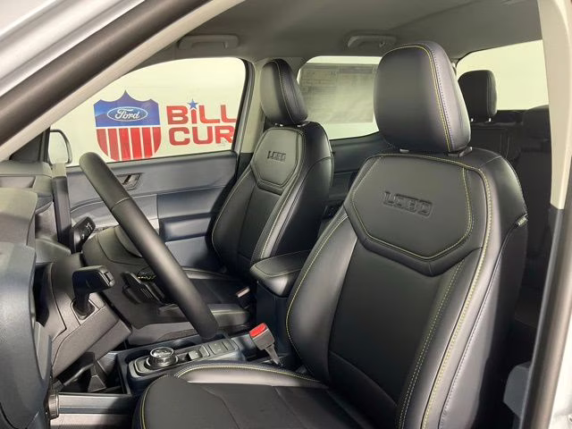 2026 White Metallic Ford Maverick Lobo Standard AWD Truck