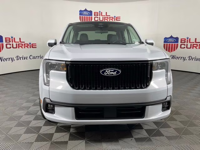 2026 White Metallic Ford Maverick Lobo Standard AWD Truck