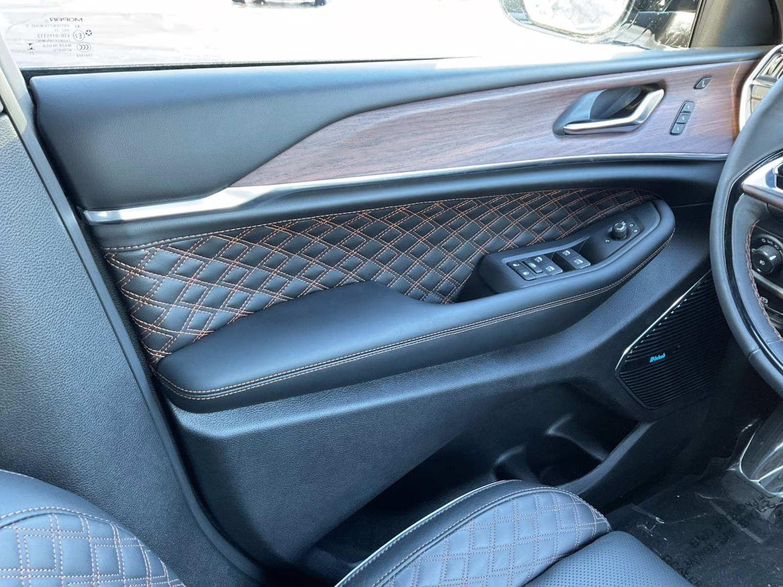 2025 Bright White Clearcoat Jeep Grand Cherokee Summit 4X4 SUV