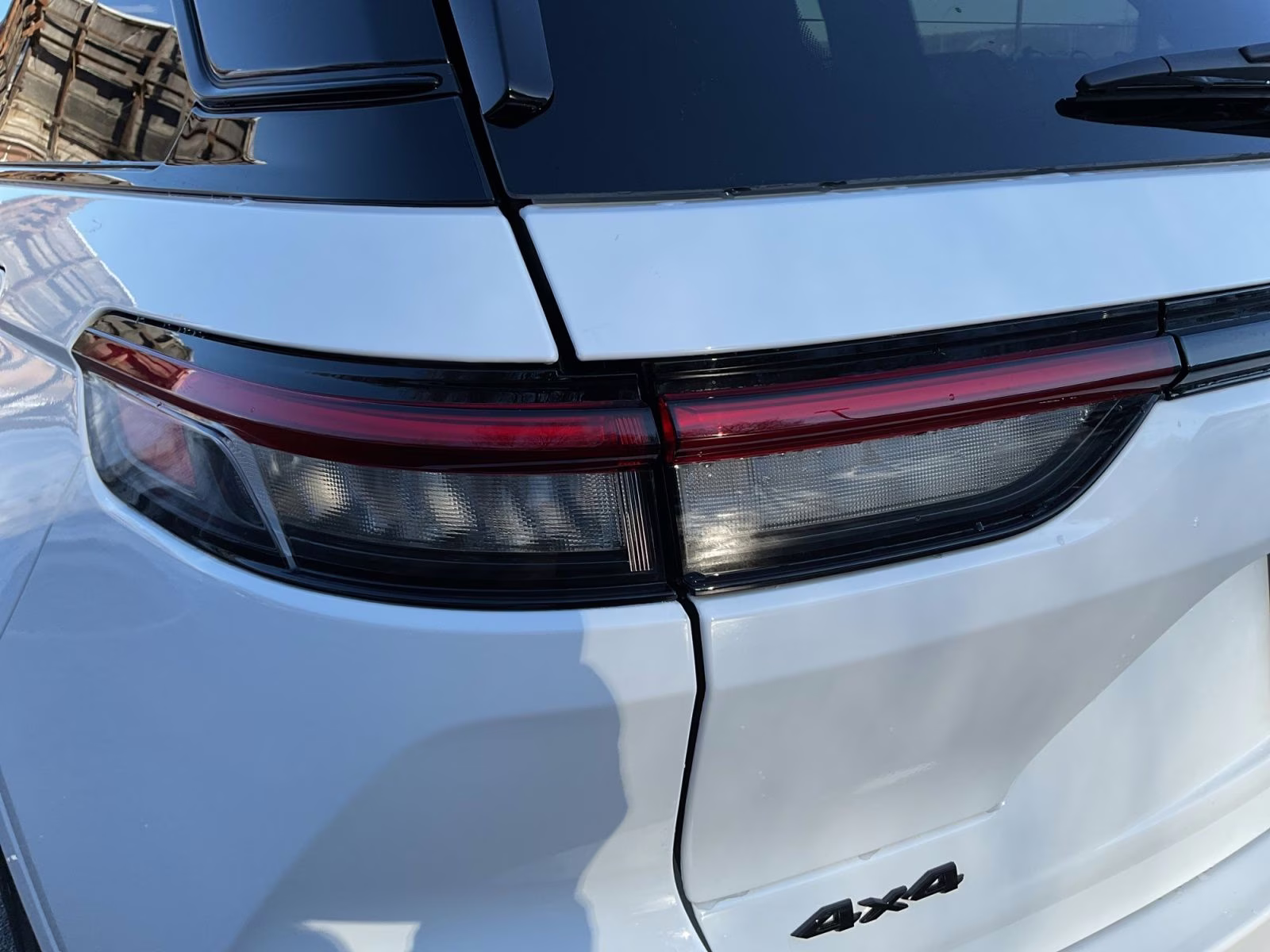 2025 Bright White Clearcoat Jeep Grand Cherokee Summit 4X4 SUV