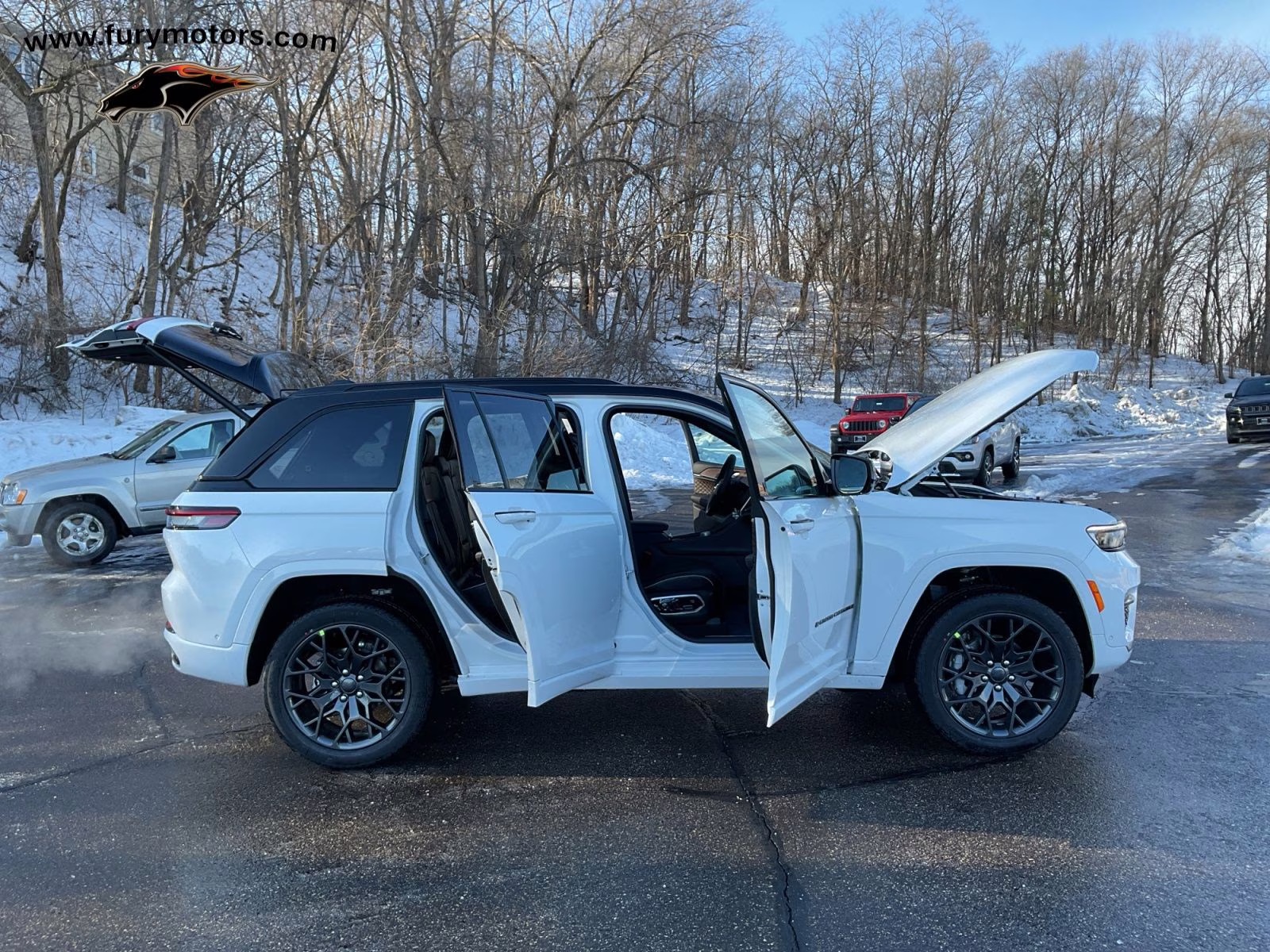 2025 Bright White Clearcoat Jeep Grand Cherokee Summit 4X4 SUV