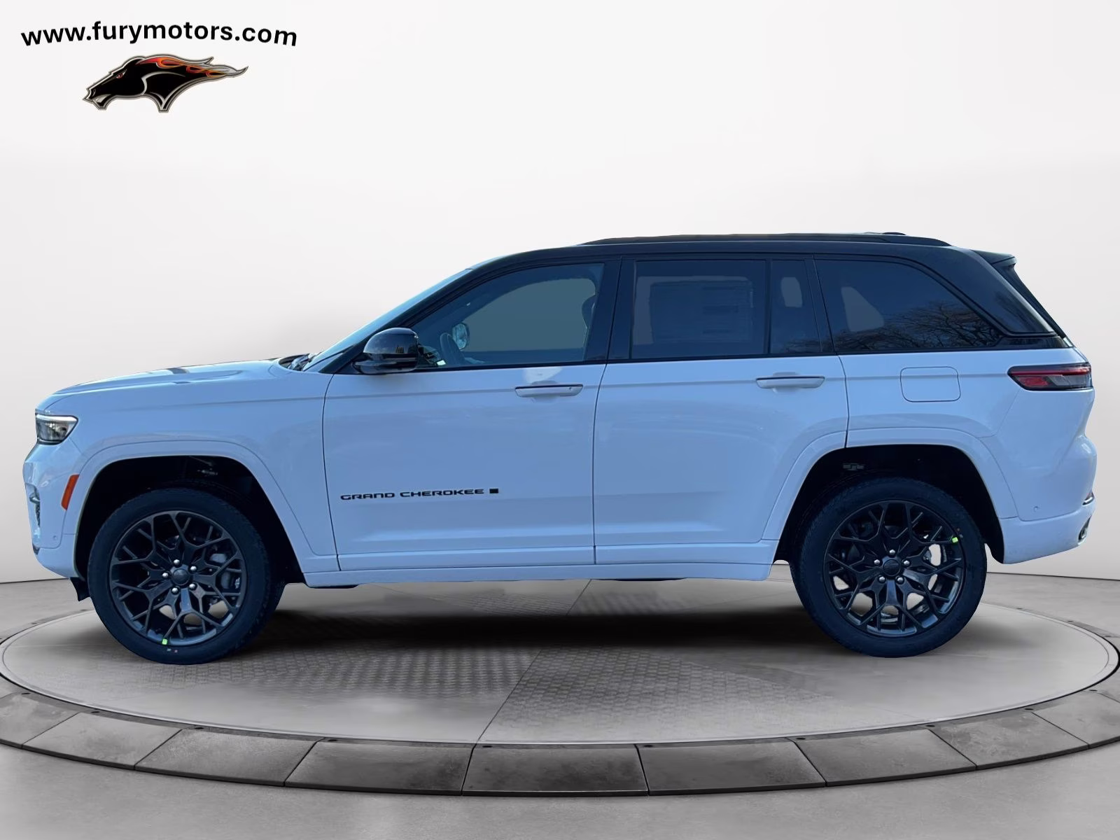 2025 Bright White Clearcoat Jeep Grand Cherokee Summit 4X4 SUV