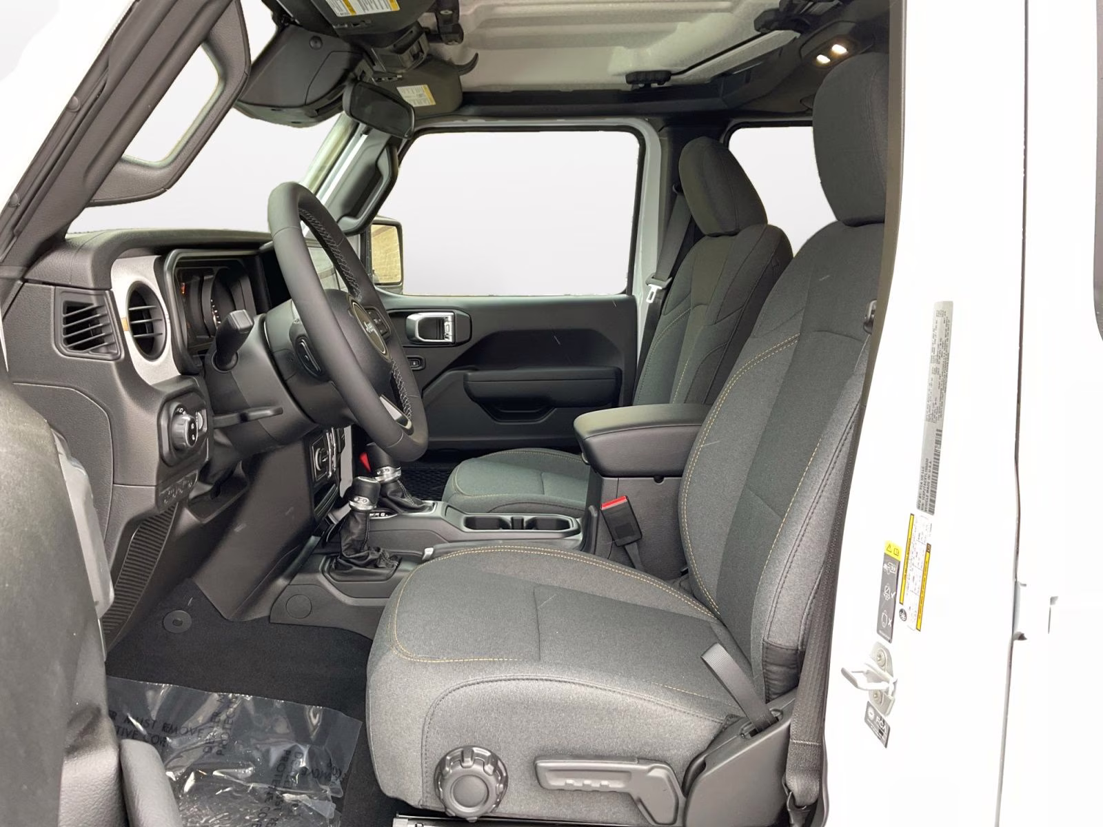 2026 Bright White Clearcoat Jeep Gladiator Sport S 4X4 Truck