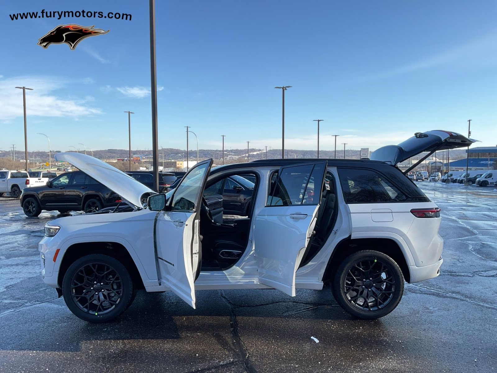 2025 Bright White Clearcoat Jeep Grand Cherokee Summit 4X4 SUV