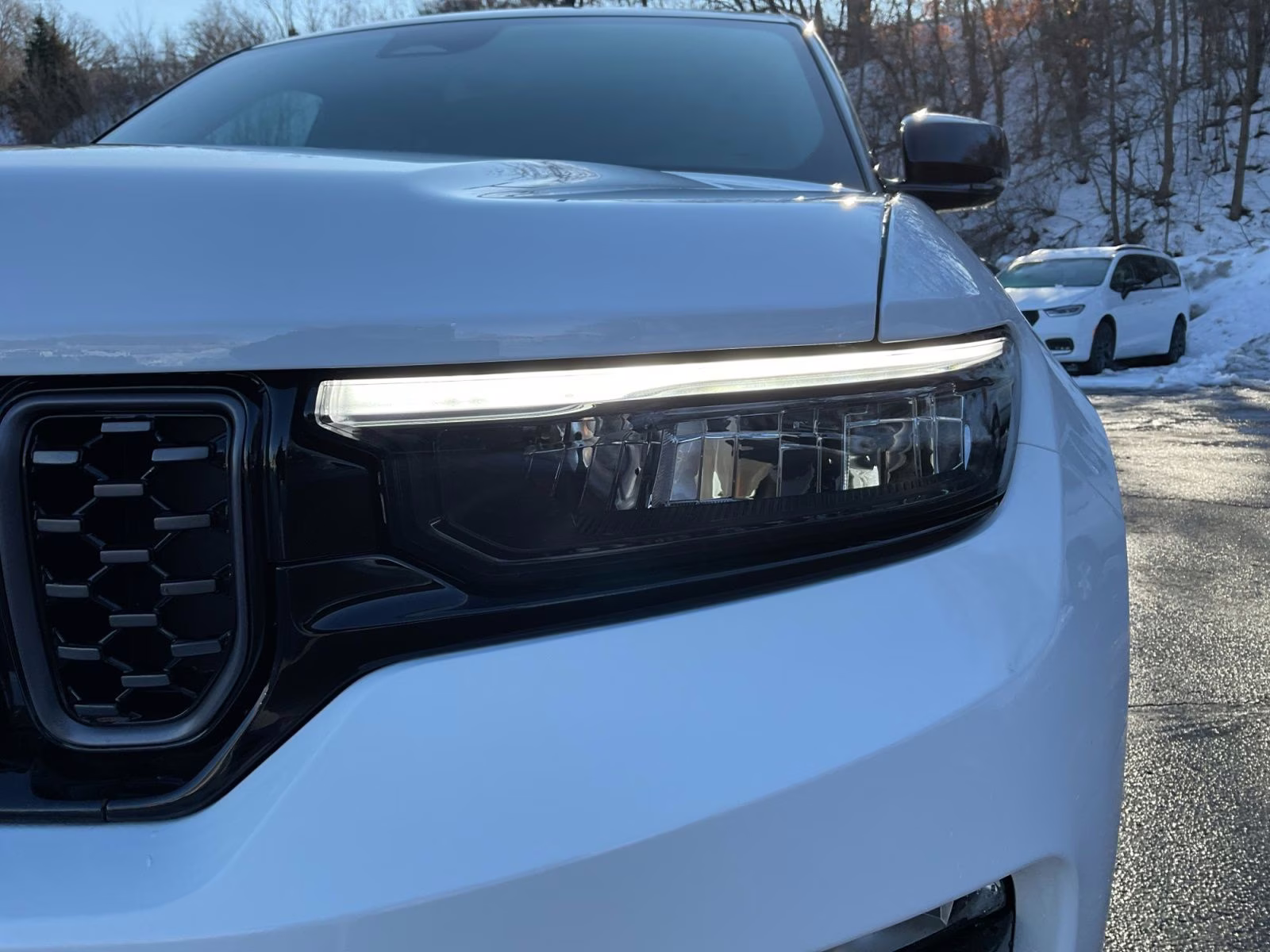 2025 Bright White Clearcoat Jeep Grand Cherokee Summit 4X4 SUV