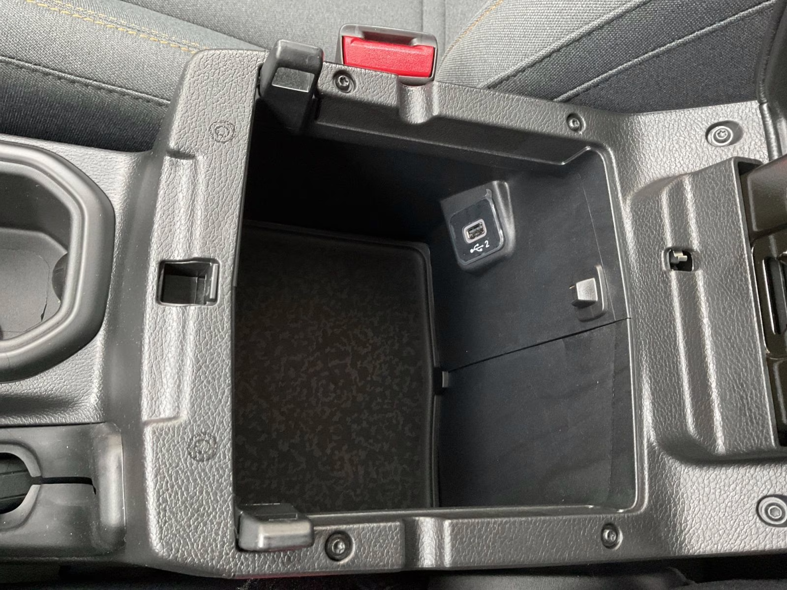 2026 Bright White Clearcoat Jeep Gladiator Sport S 4X4 Truck