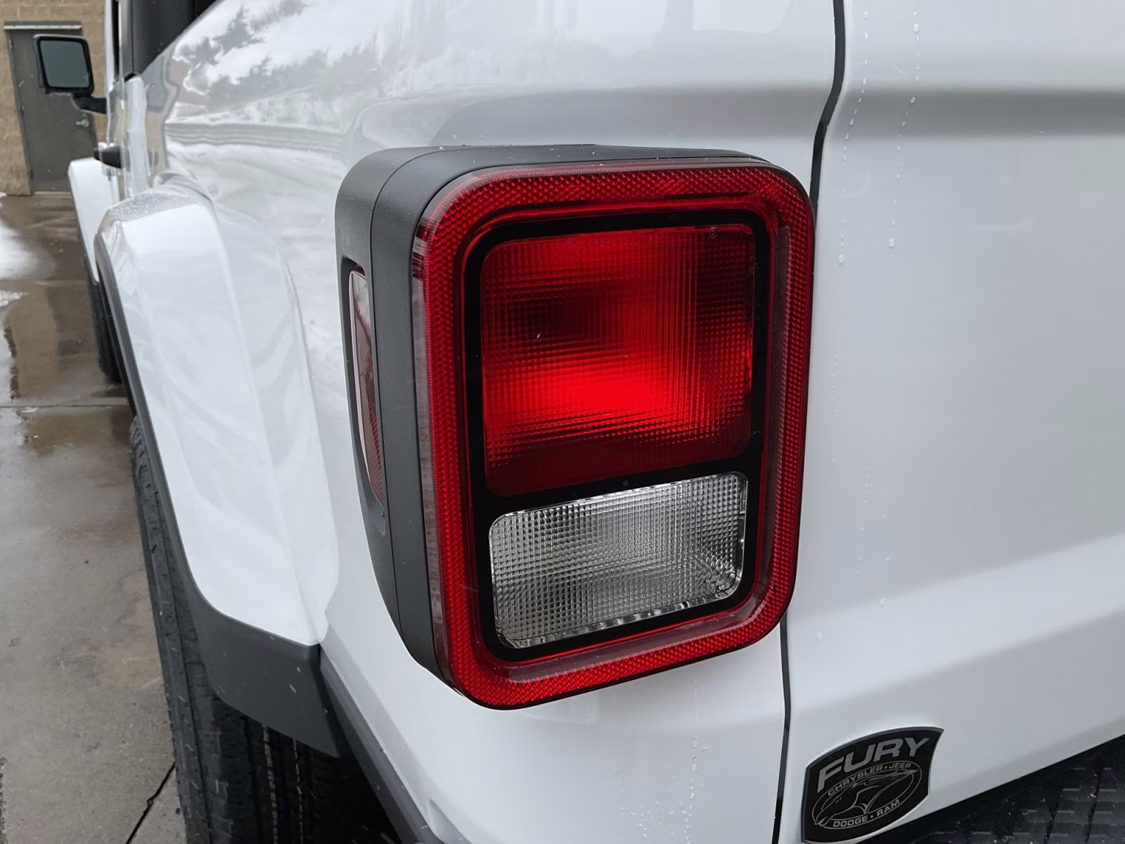 2026 Bright White Clearcoat Jeep Gladiator Sport S 4X4 Truck