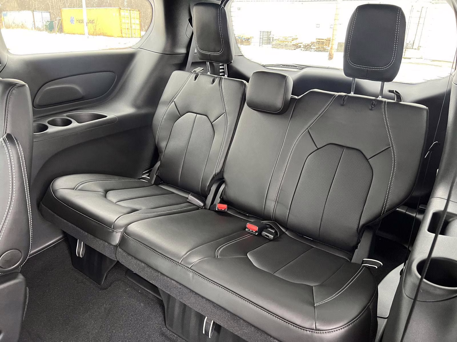 2026 Bright White Clearcoat Chrysler Pacifica Select AWD Van