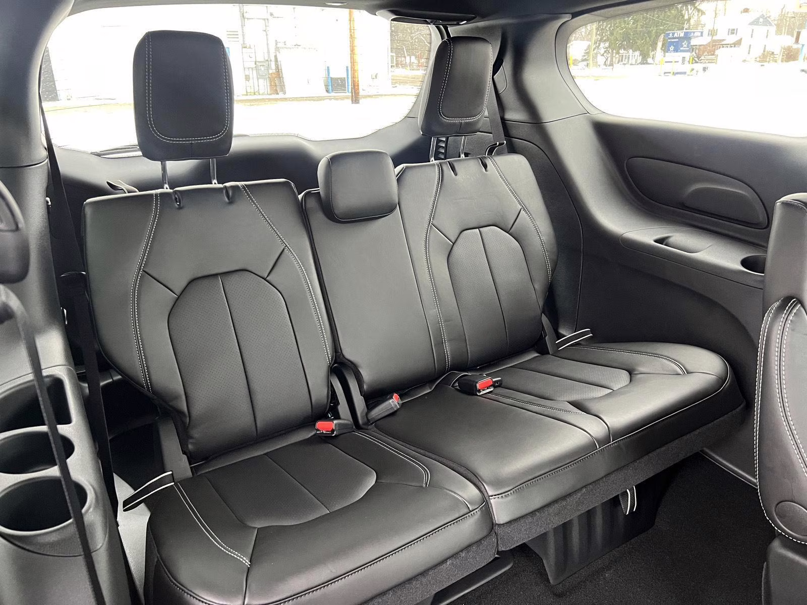 2026 Bright White Clearcoat Chrysler Pacifica Select AWD Van