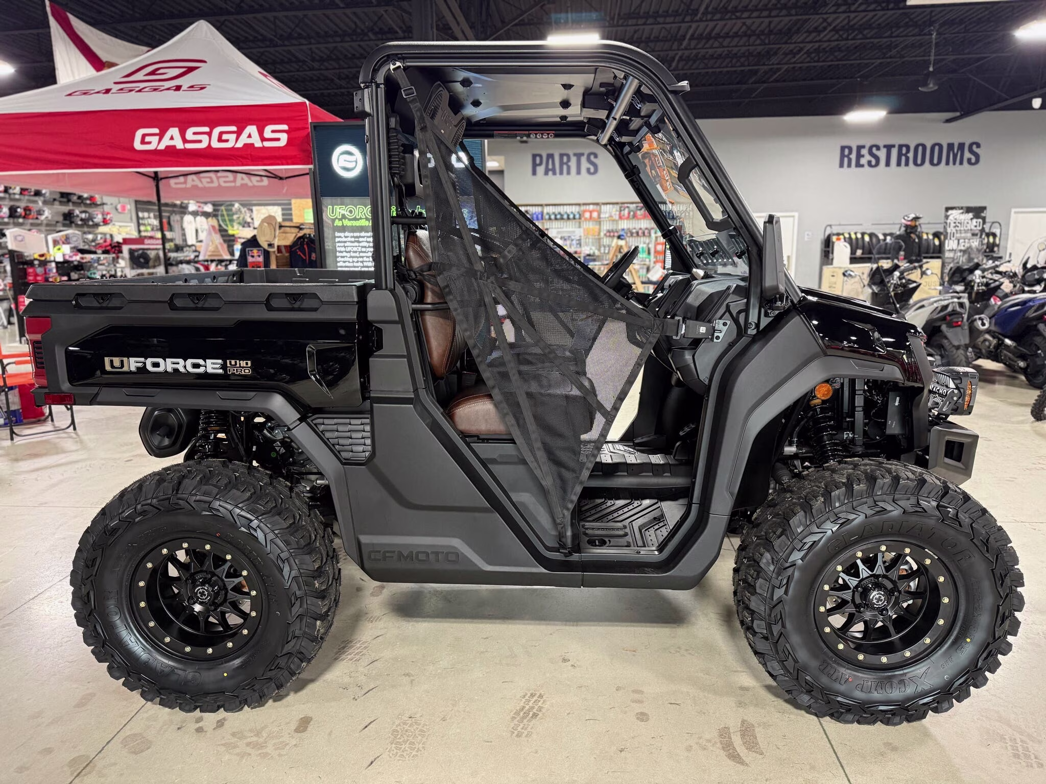 2026 CFMOTO UFORCE U10 Pro UTV