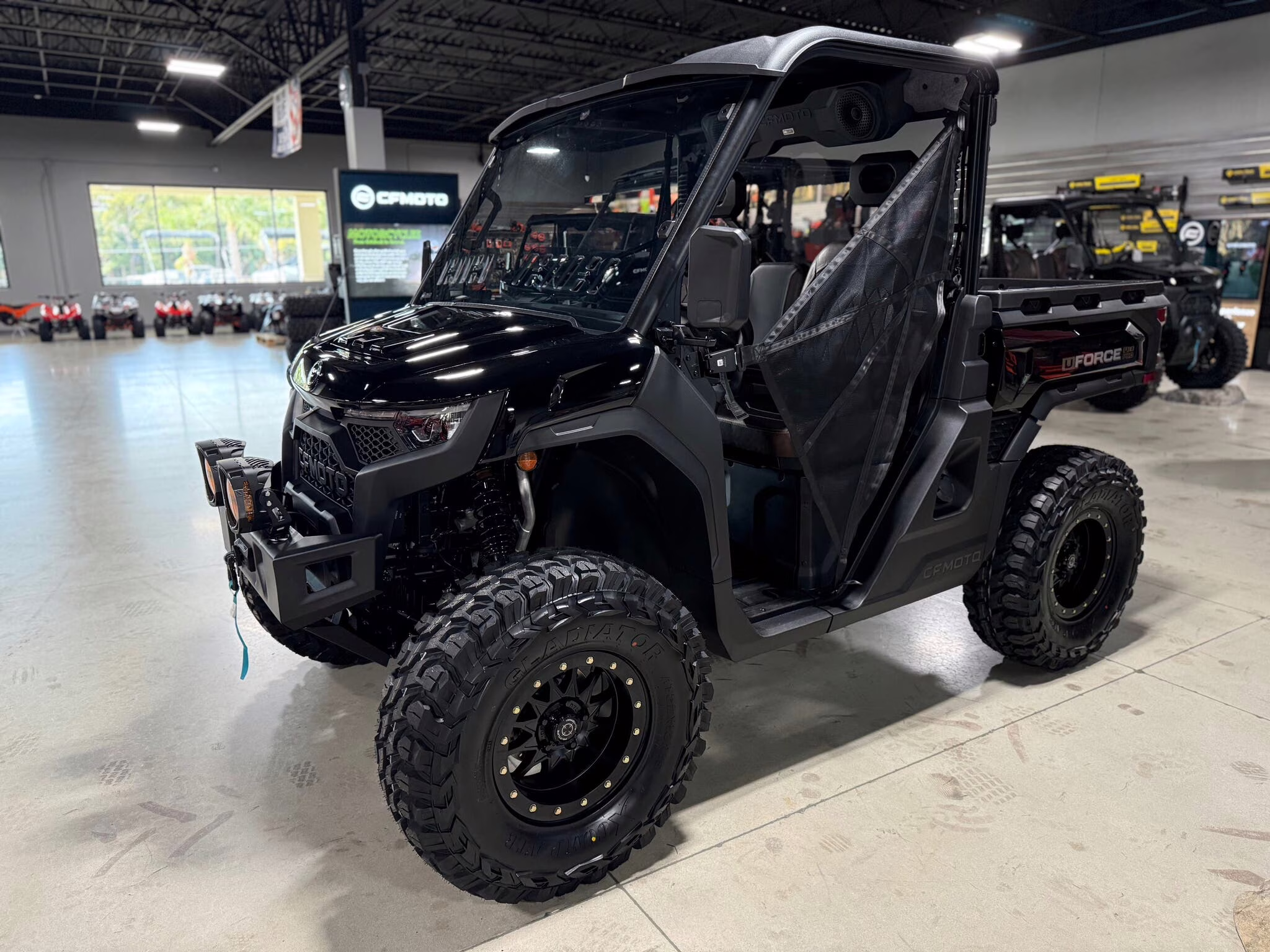 2026 CFMOTO UFORCE U10 Pro UTV