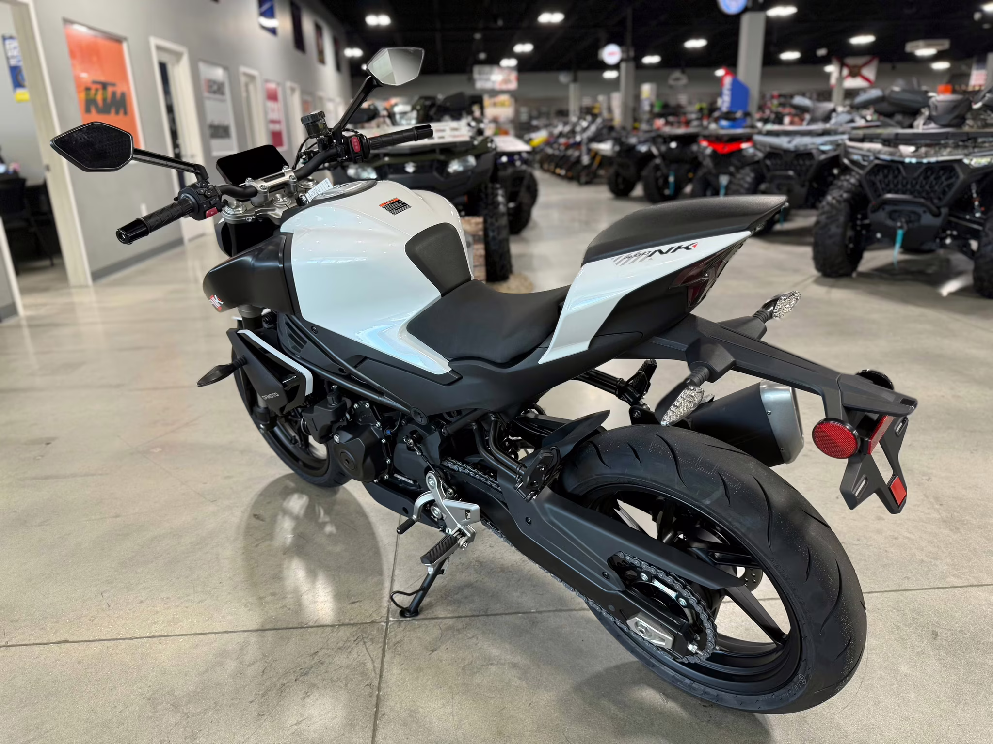 2025 WHI CFMOTO 450NK Motorcycle