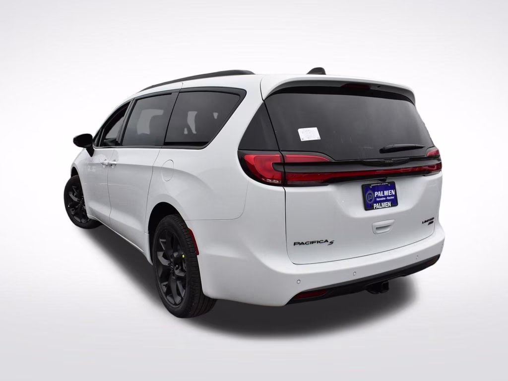 2026 Bright White Clearcoat Chrysler Pacifica Limited AWD Van